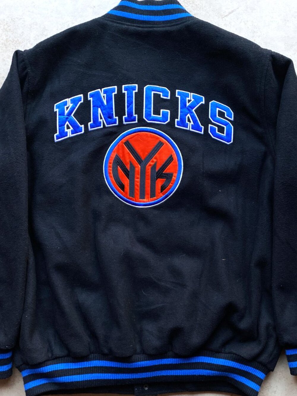 New York Knicks 90s G-III bomber Varsity jacket L black orange NBA vintage